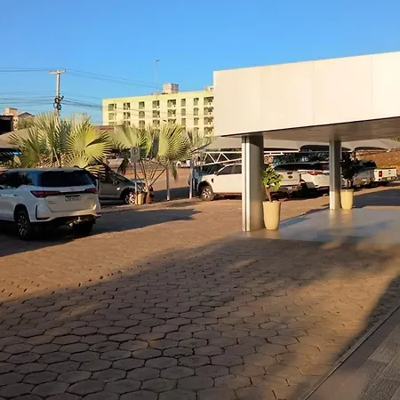 Inacio'S Plaza Hotel-2