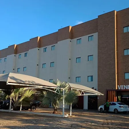 Inacio'S Plaza Hotel-3