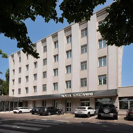 Hotel Toscanini-2