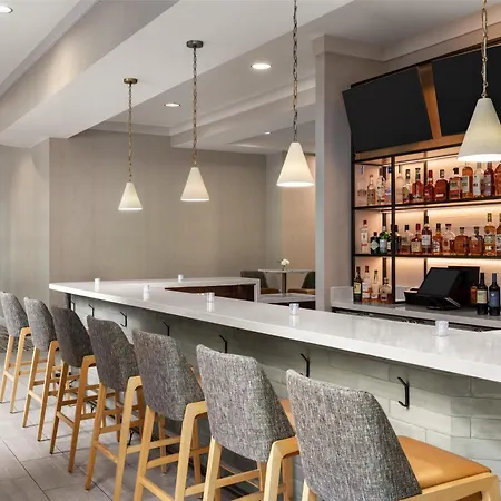 Hilton Garden Inn Shirlington-3