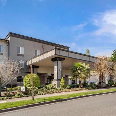 Comfort Suites Eugene University-3