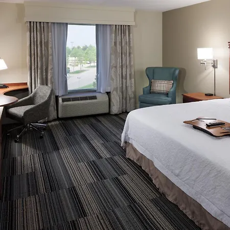 Hampton Inn & Suites Davenport-2