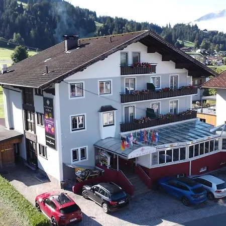 Hotel Alpenhof-3