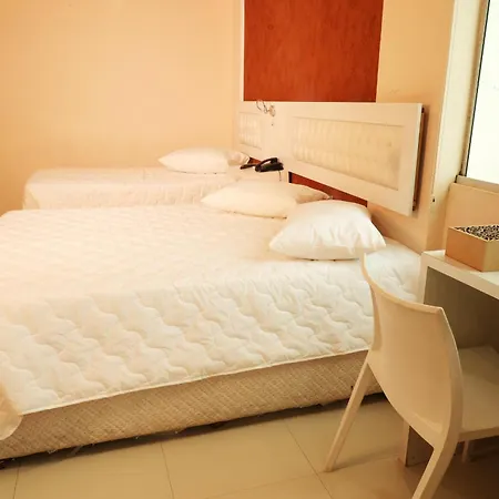 Emirates Hotel & Suites-2