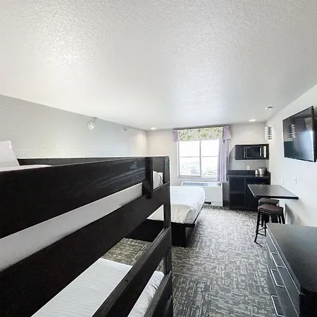 Metropolis Resort - Eau Claire-3