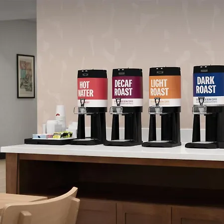 Hampton Inn & Suites Walterboro-2
