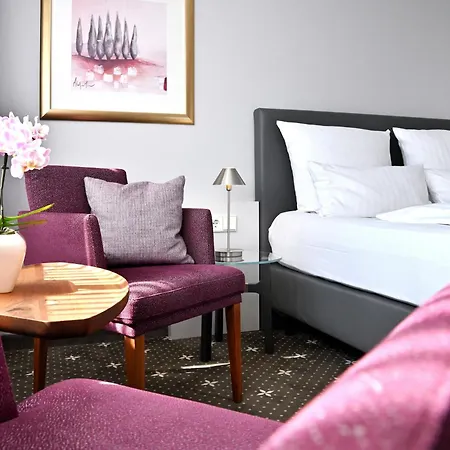 Hotel Lindenhof-3