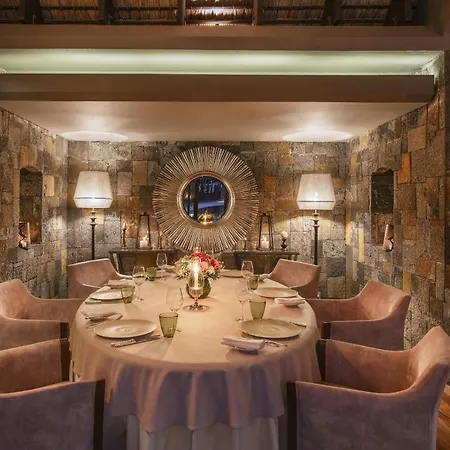 Royal Palm Beachcomber Luxury-3