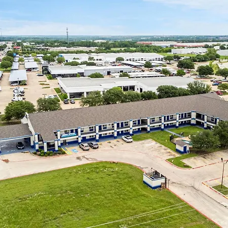 Days Inn By Wyndham Mckinney-3