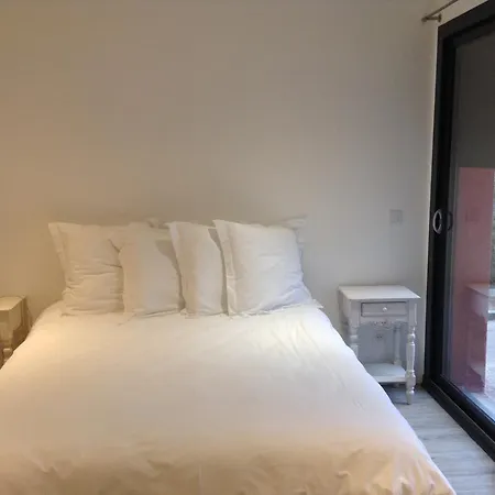 Chambres D'Hotes Les Ecuries De La Source-2