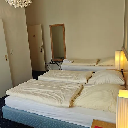 Hotel Flora-3