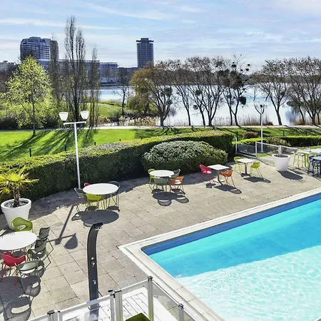 Novotel Paris Créteil Le Lac-3