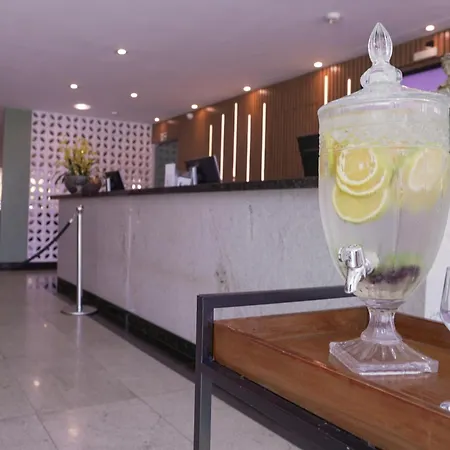 Castelo Inn Hotel-3
