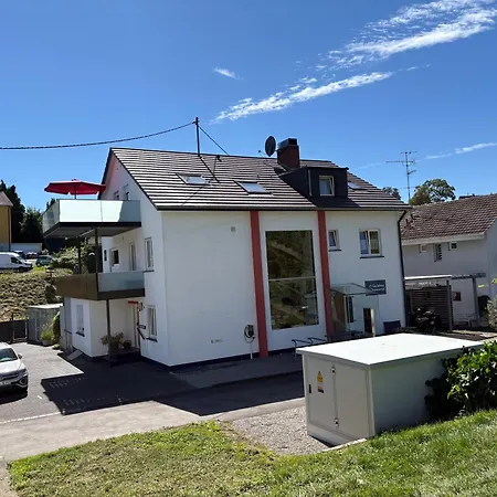 Gästehaus Sommertal, eigener Parkplatz, 800m zum Bodensee, 300m zur Altstadt-3