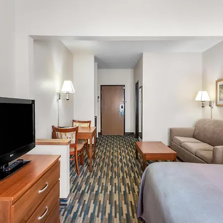 Quality Inn Beloit-3