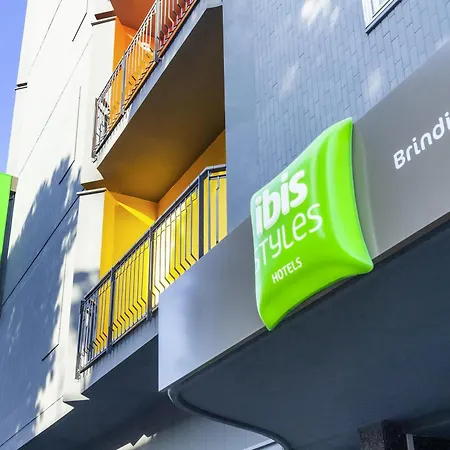Ibis Styles Brindisi-3