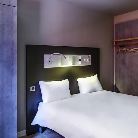 ibis budget Saint-Étienne Centre Gare Châteaucreux-3