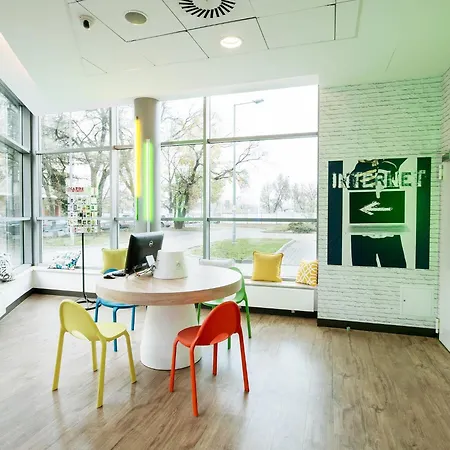 Ibis Budget Warszawa Centrum-2