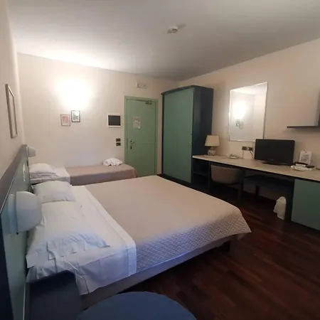Deco Hotel-2