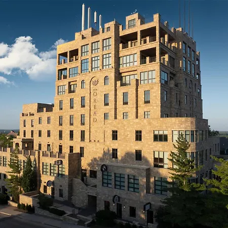 The Oread Lawrence, Tapestry Collection By Hilton-2
