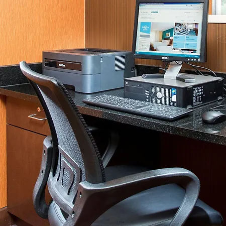 Fairfield Inn & Suites By Marriott Quincy-3
