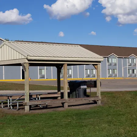 New Victorian Inn & Suites-Norfolk-2