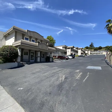 Budget Inn Of Hayward-3