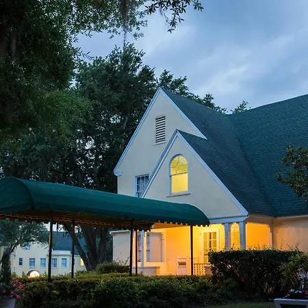 Lakeside Inn On Lake Dora-3