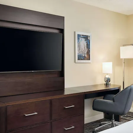 Doubletree By Hilton Greensboro-2