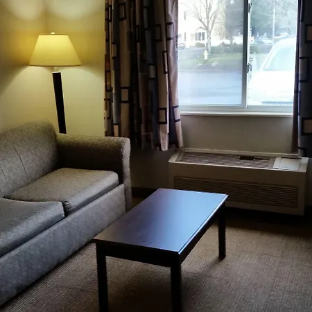 Days Inn & Suites By Wyndham Vancouver-3