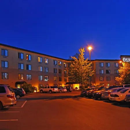 Oxford Suites Portland - Jantzen Beach-2