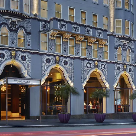 Hotel Adagio, Autograph Collection-3