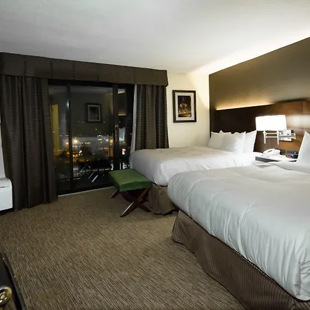 Radisson Hotel Cincinnati Riverfront-3