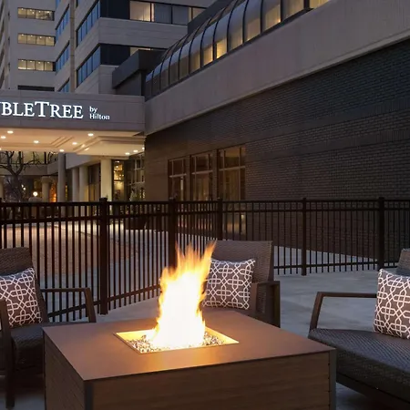 Doubletree By Hilton Canton Downtown-2