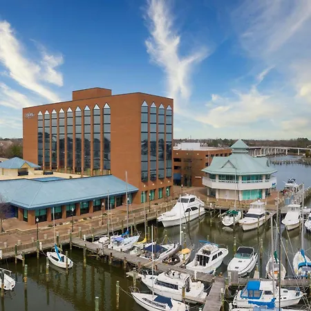 The Landing At Hampton Marina, Tapestry Collection By Hilton-2