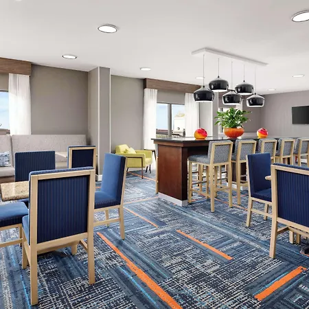 Hampton Inn Laredo-3
