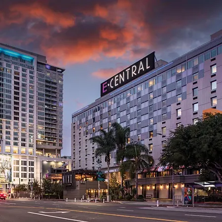 E Central Hotel Downtown Los Angeles-2