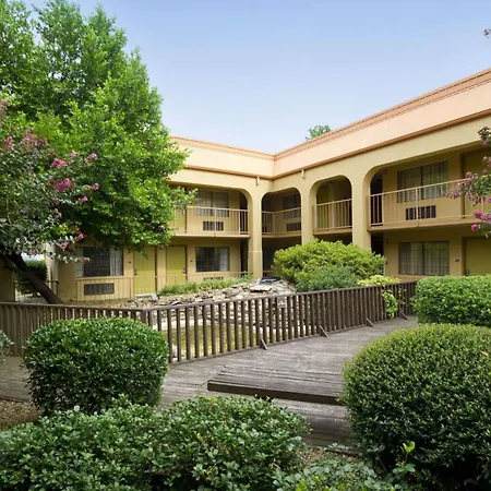 Days Inn By Wyndham Southaven Ms-3
