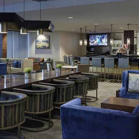 Kansas City Airport Marriott-2