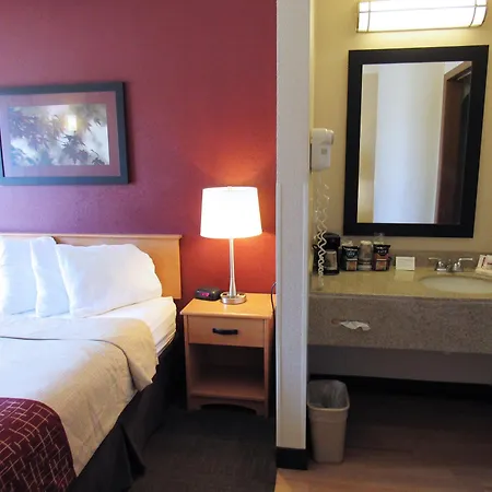 Red Roof Inn Fargo - I-94/Medical Center-3