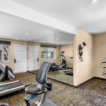 Best Western University Lodge-3