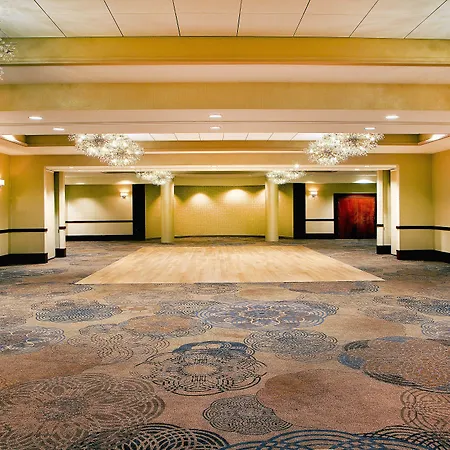 Sheraton Portsmouth Harborside Hotel-2