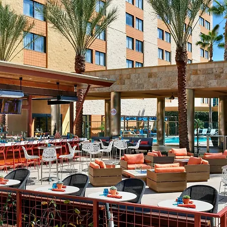 Los Angeles Marriott Burbank Airport-3