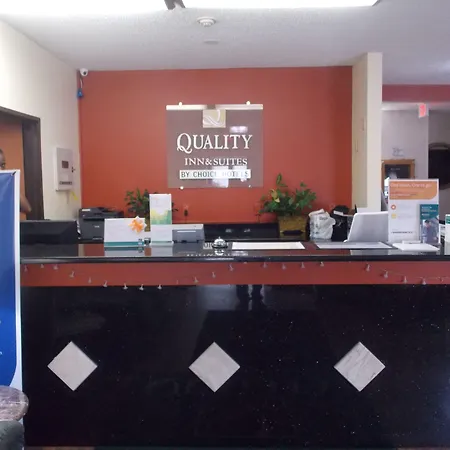 Quality Inn & Suites Champaign North - Urbana-3