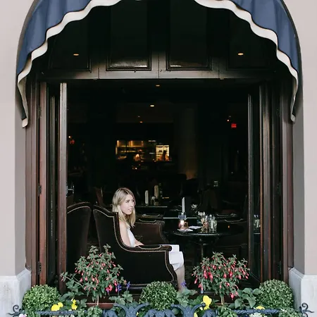 Wedgewood Hotel & Spa - Relais & Chateaux-2