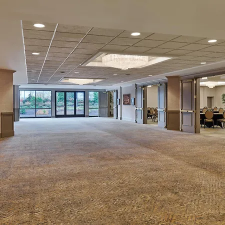 Sheraton Portland Airport Hotel-2