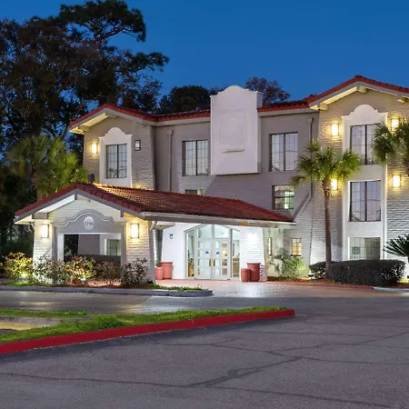 La Quinta Inn By Wyndham Pensacola-2