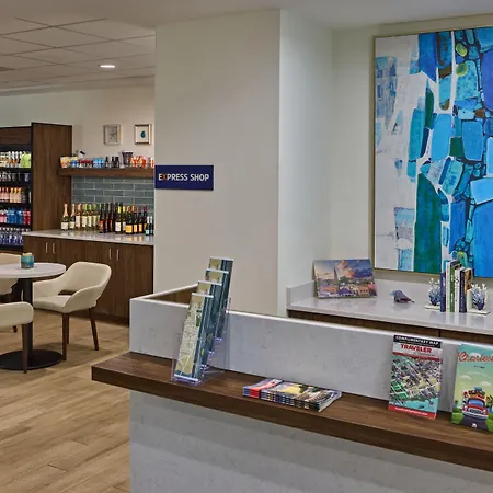 Holiday Inn Express & Suites Charleston Dwtn - Medical Ctr By Ihg-2