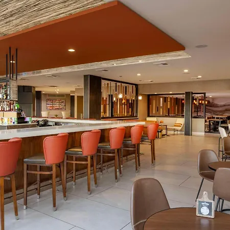 Doubletree By Hilton San Bernardino-2