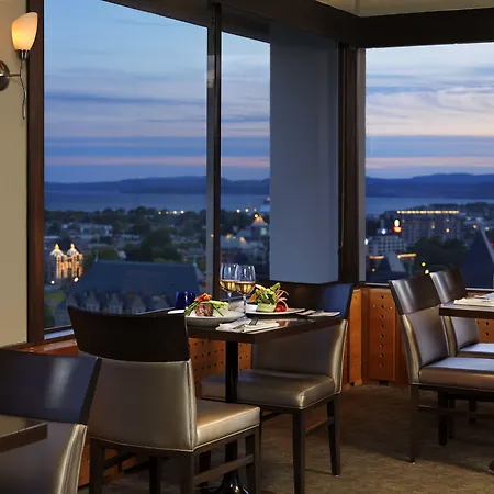 Chateau Victoria Hotel & Suites-3